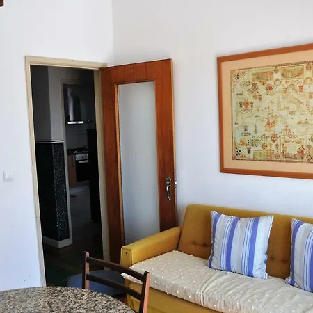 Casa De Zira Nazare