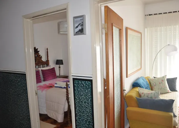 Casa De Zira * Назаре