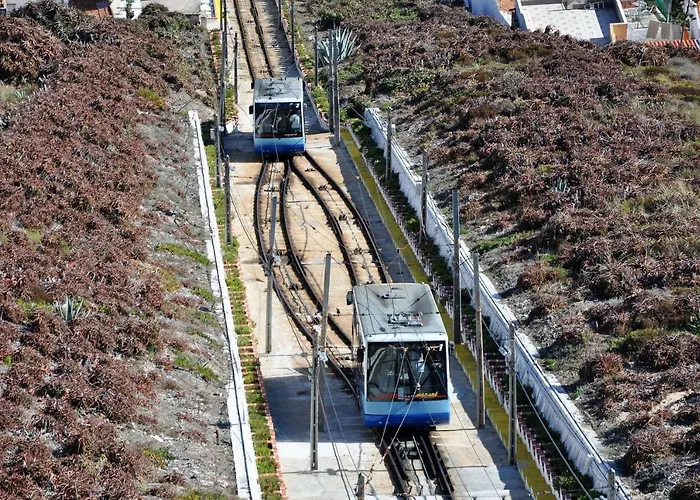 Casa De Zira Назаре